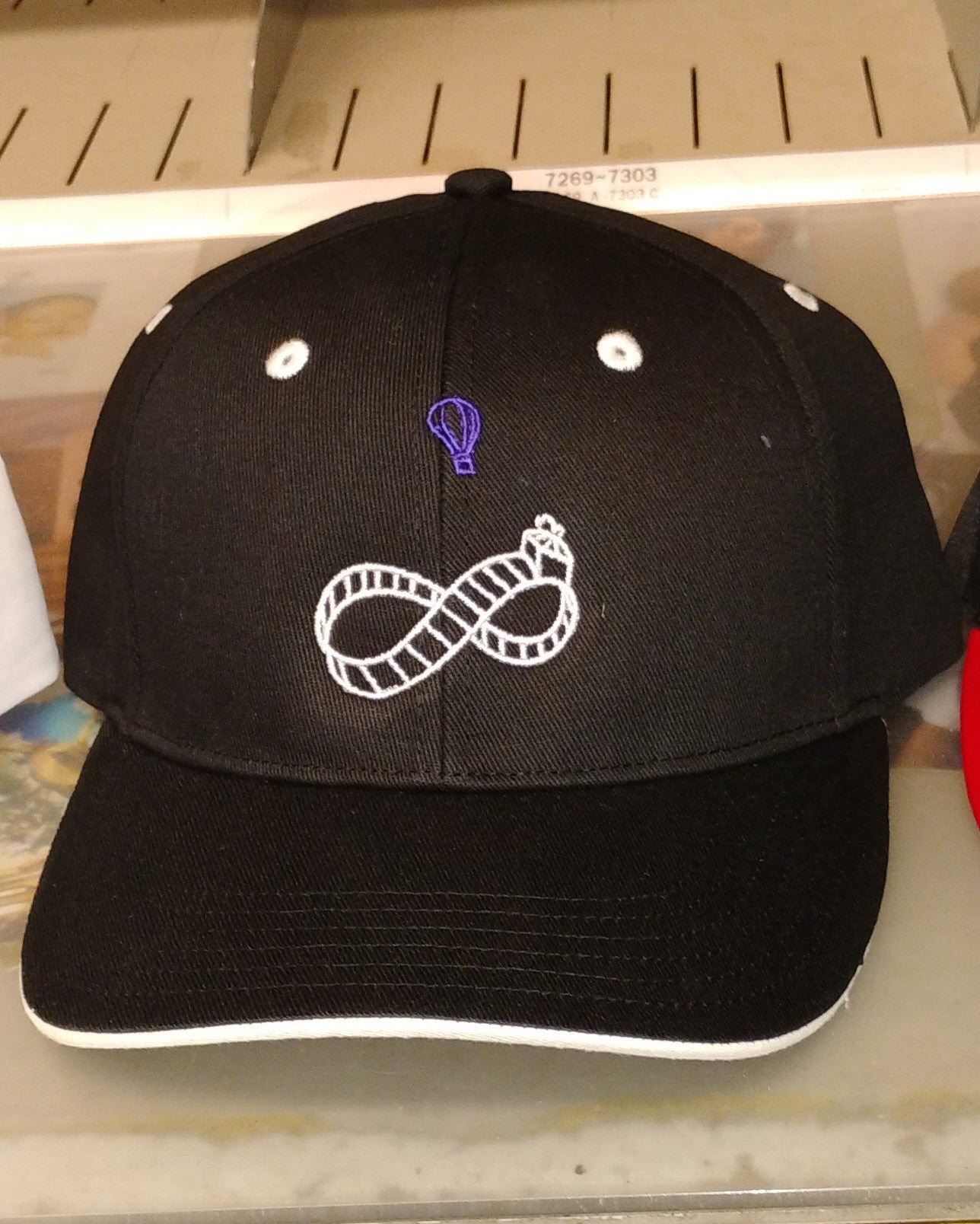 Infinite rollercoaster hat black